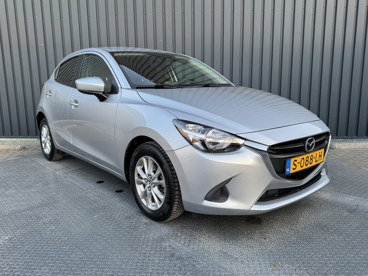 Vehicle Image 35