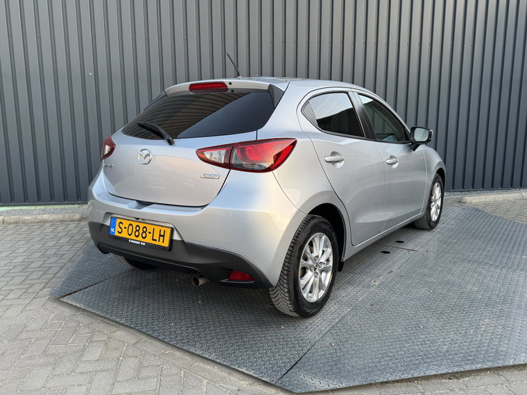 Vehicle Image 37