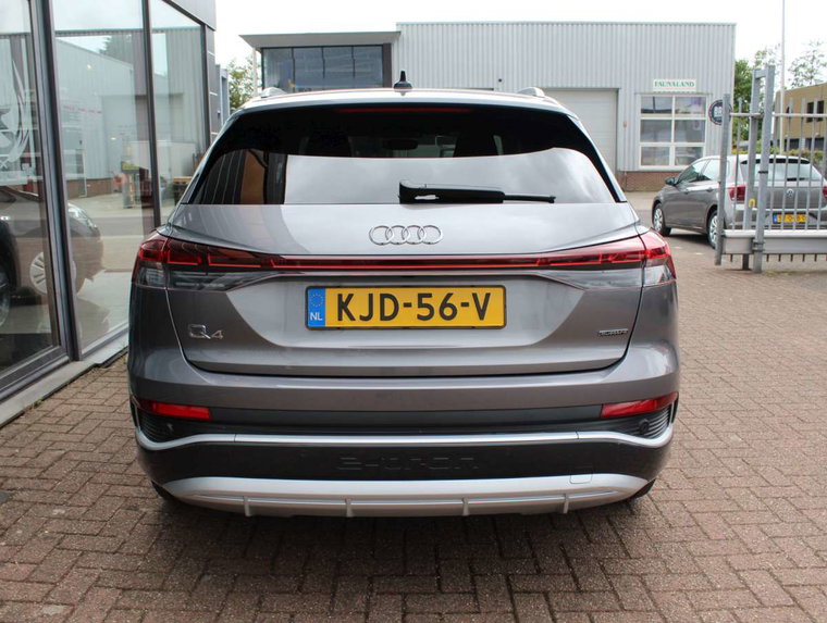 Vehicle Image 41