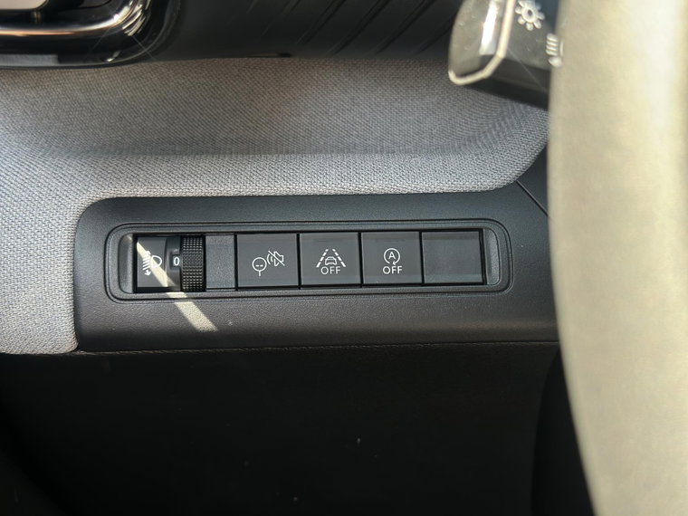Vehicle Image 27