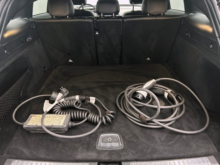 Vehicle Image 48