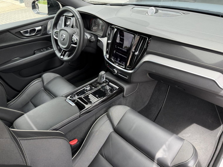 Vehicle Image 39