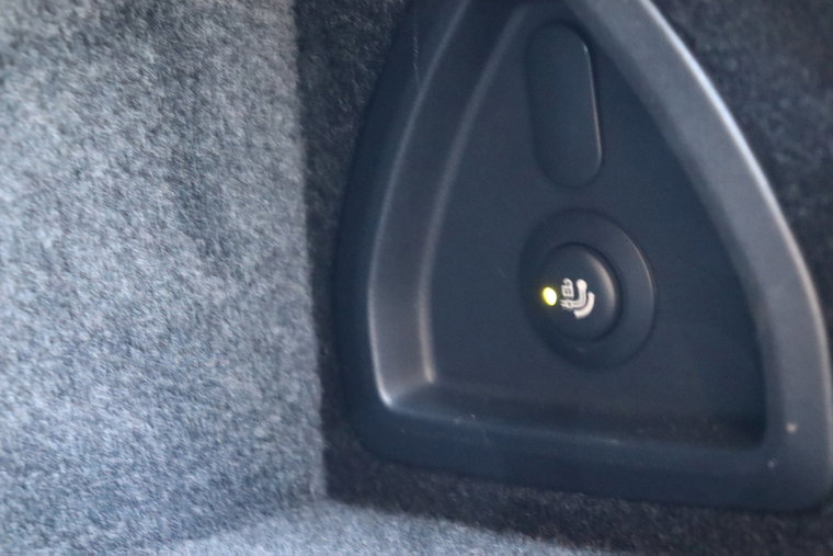 Vehicle Image 45