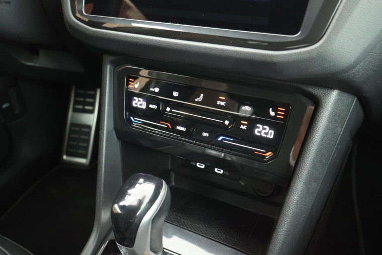 Vehicle Image 42