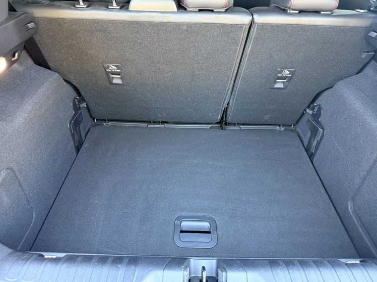 Vehicle Image 30
