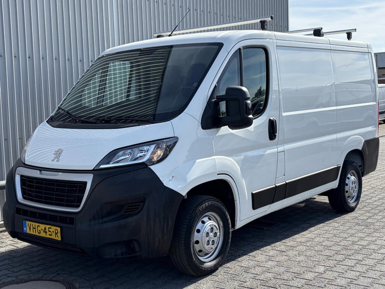 Vehicle Image 26