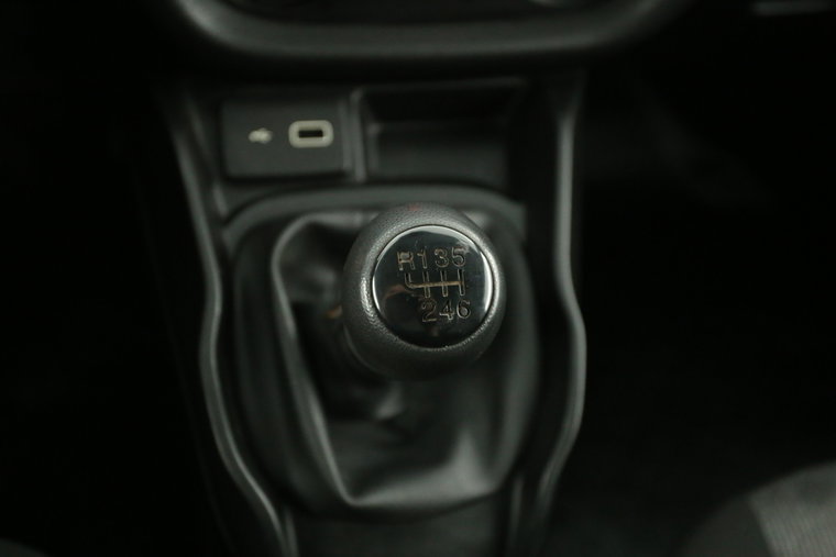Vehicle Image 22