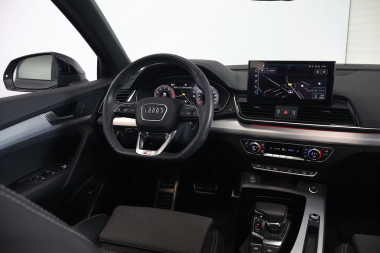 Vehicle Image 37