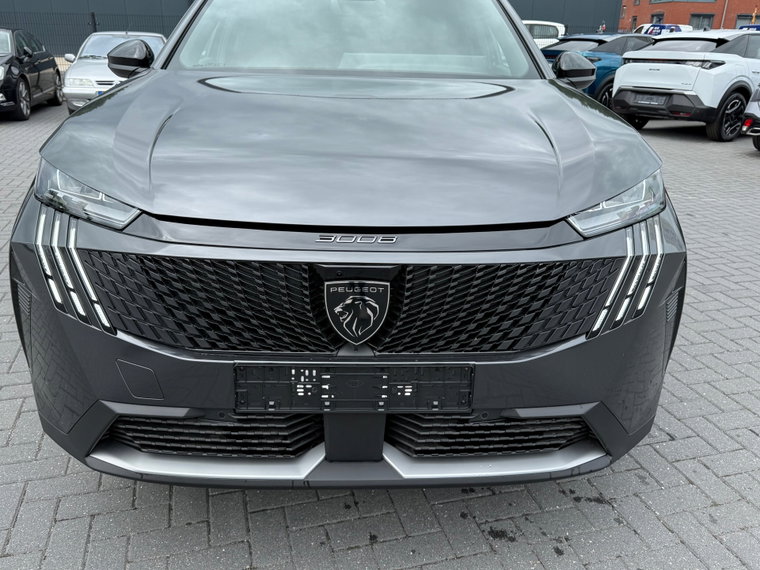 Vehicle Image 27