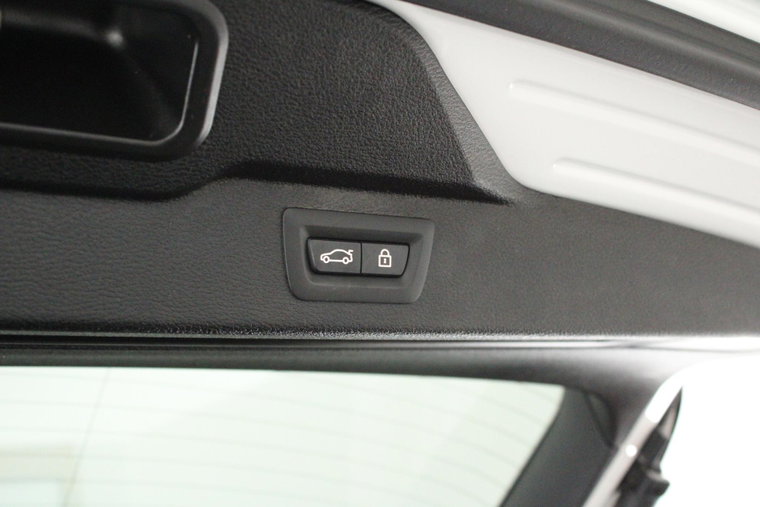 Vehicle Image 50