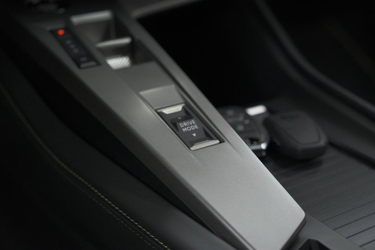 Vehicle Image 50