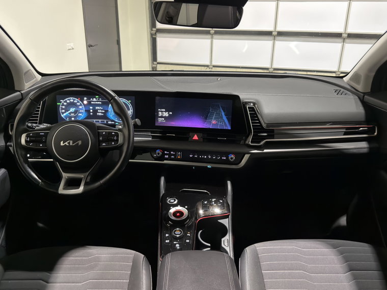 Vehicle Image 19