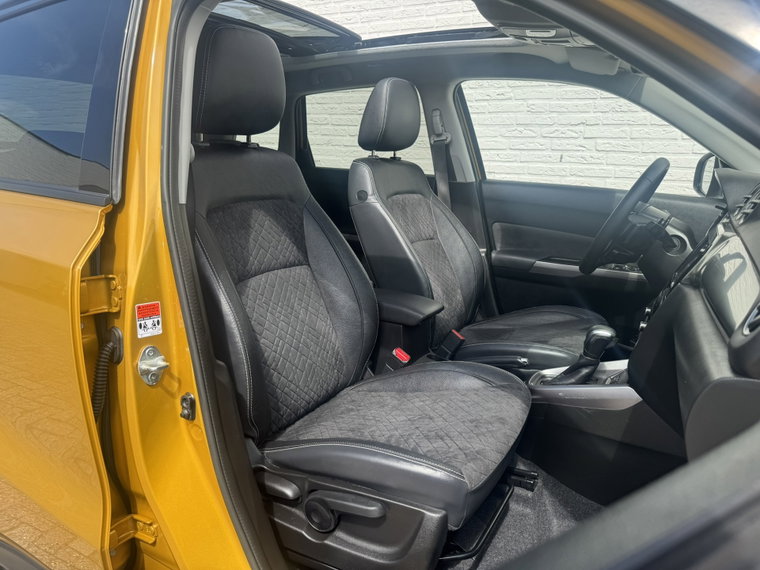 Vehicle Image 22