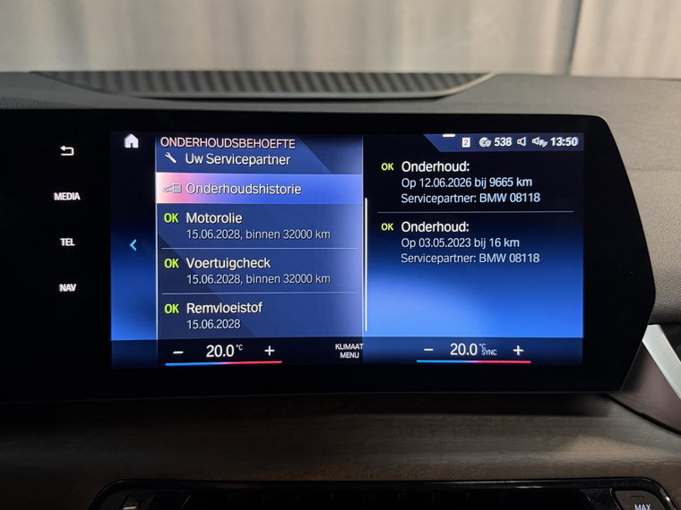 Vehicle Image 38