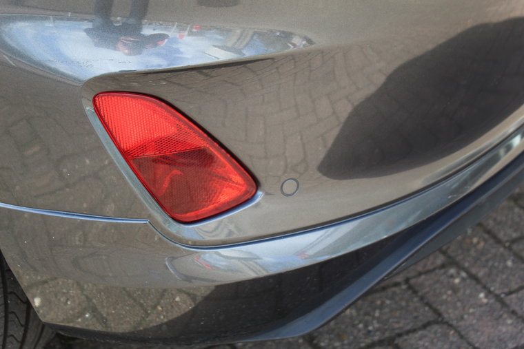 Vehicle Image 32