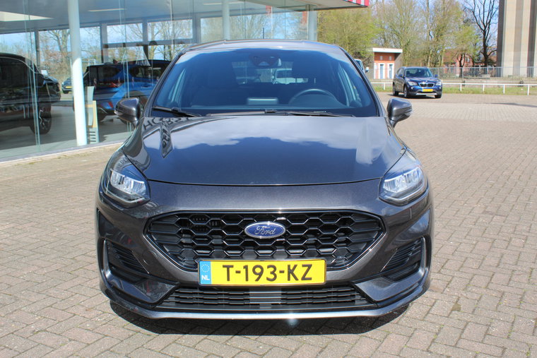 Vehicle Image 39