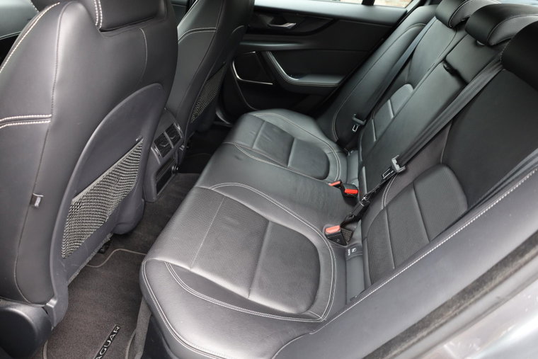 Vehicle Image 41