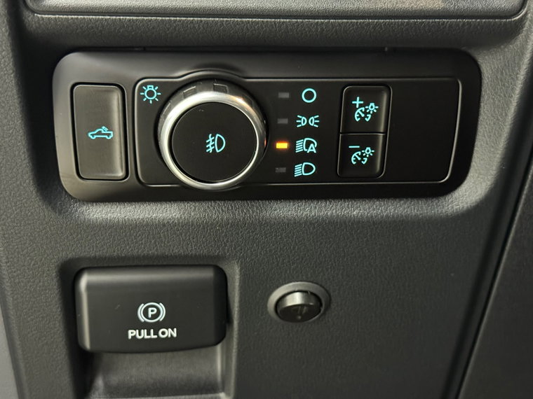 Vehicle Image 20