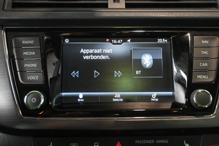 Vehicle Image 22