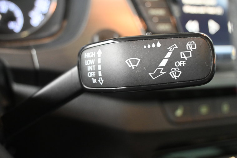 Vehicle Image 39