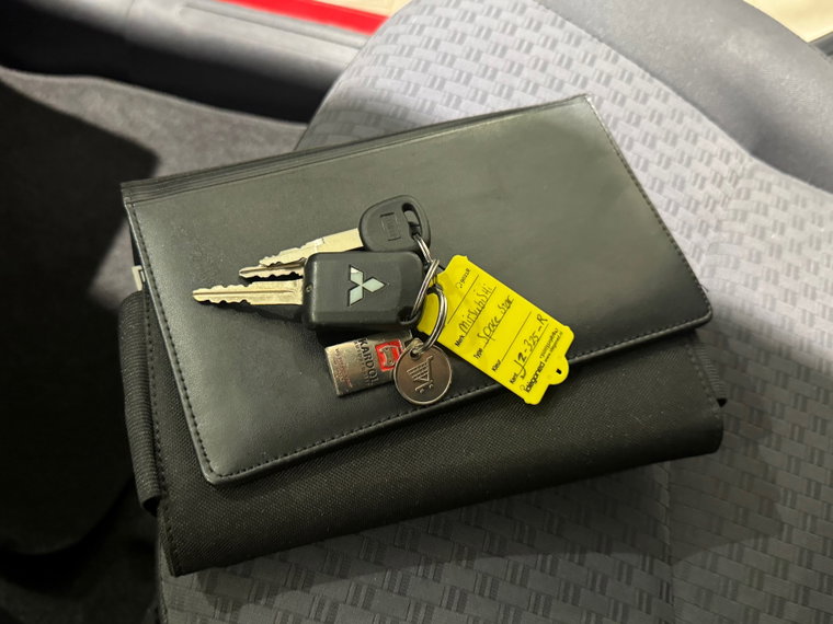 Vehicle Image 13