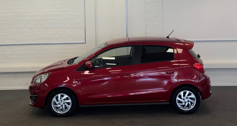 Vehicle Image 4
