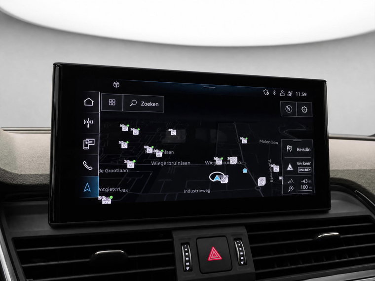 Vehicle Image 15