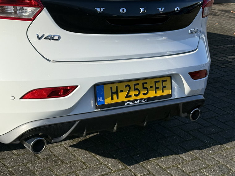 Vehicle Image 39