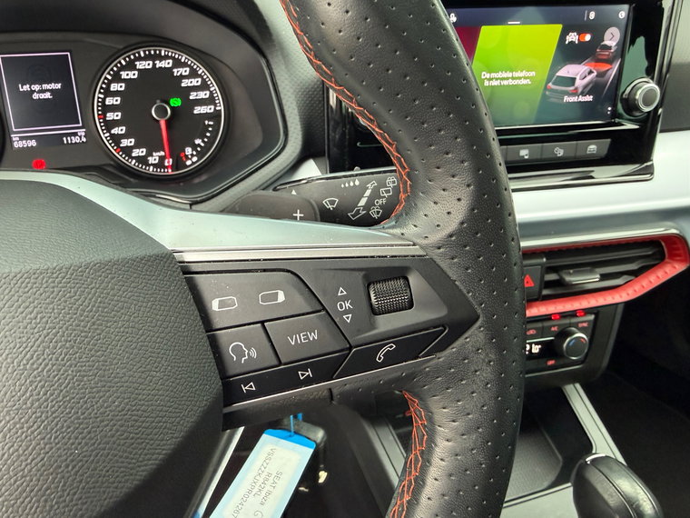 Vehicle Image 29