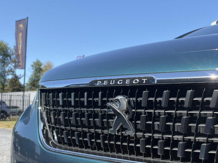 Vehicle Image 48