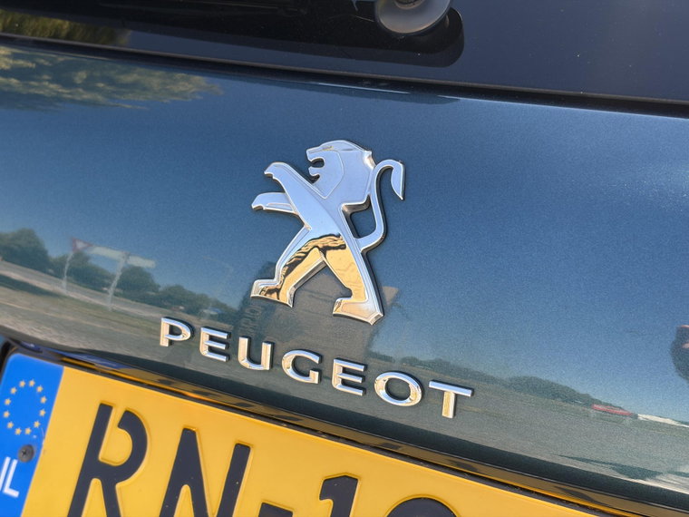 Vehicle Image 50