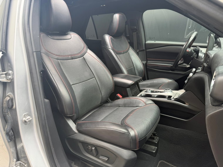 Vehicle Image 31