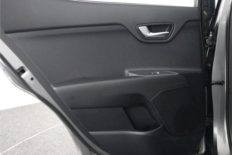 Vehicle Image 39