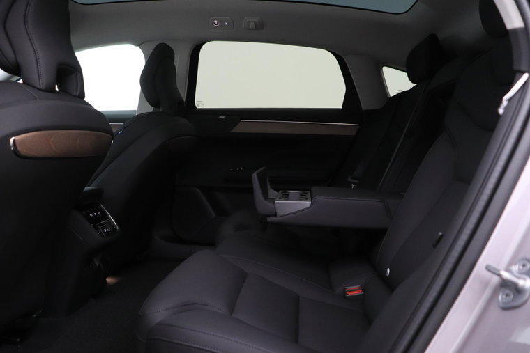 Vehicle Image 41