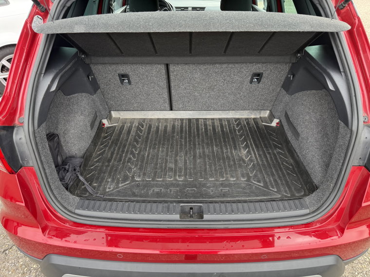 Vehicle Image 33