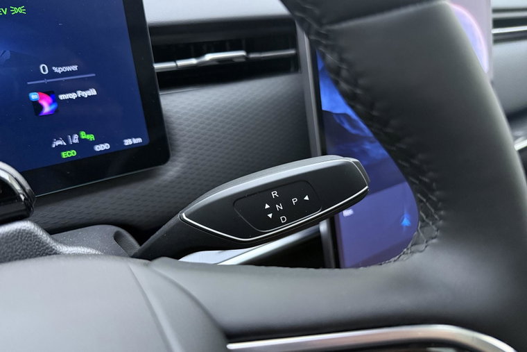 Vehicle Image 35