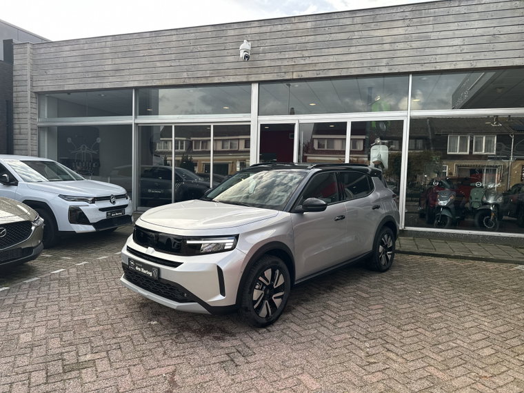 Vehicle Image 35