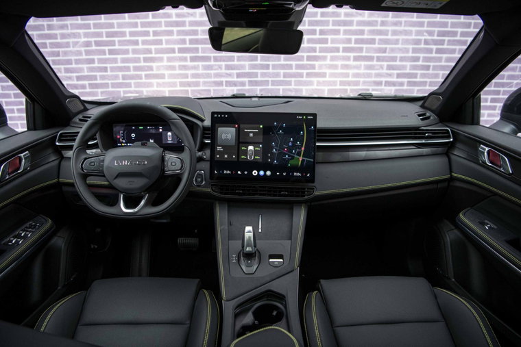 Vehicle Image 7