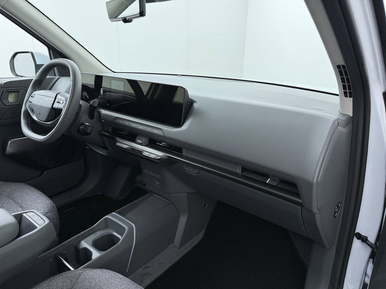 Vehicle Image 39