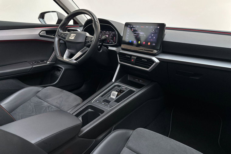 Vehicle Image 15