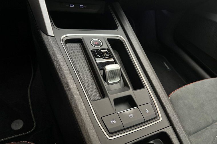 Vehicle Image 36