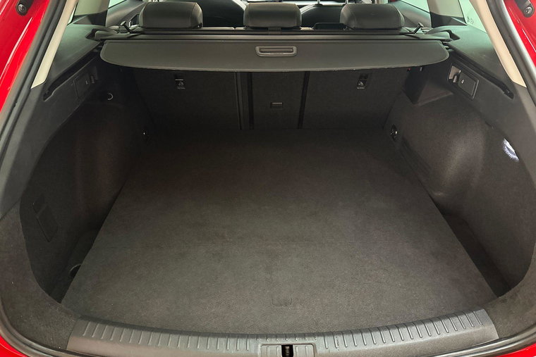 Vehicle Image 38