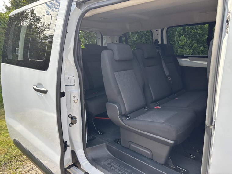 Vehicle Image 22
