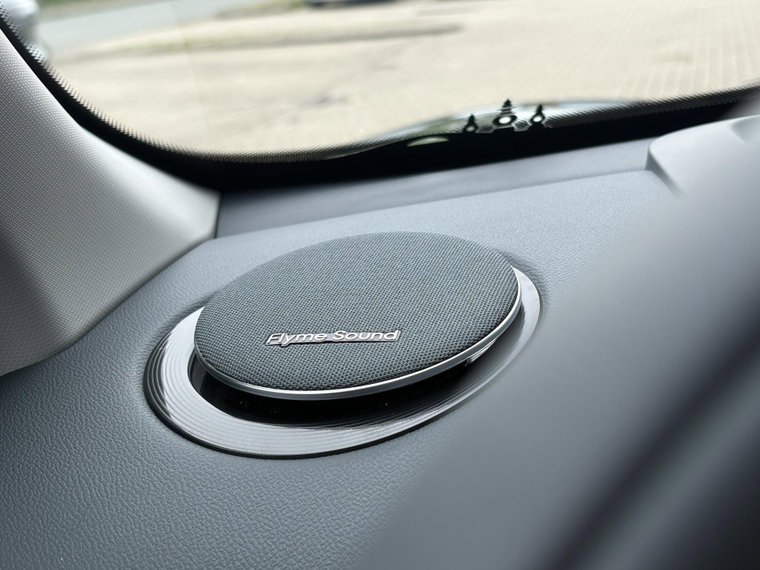 Vehicle Image 31