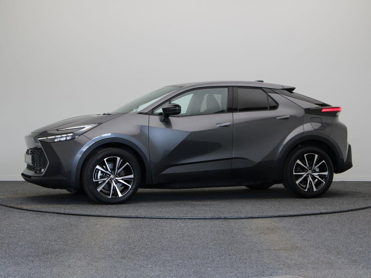 Vehicle Image 10