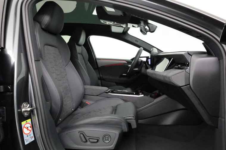 Vehicle Image 47
