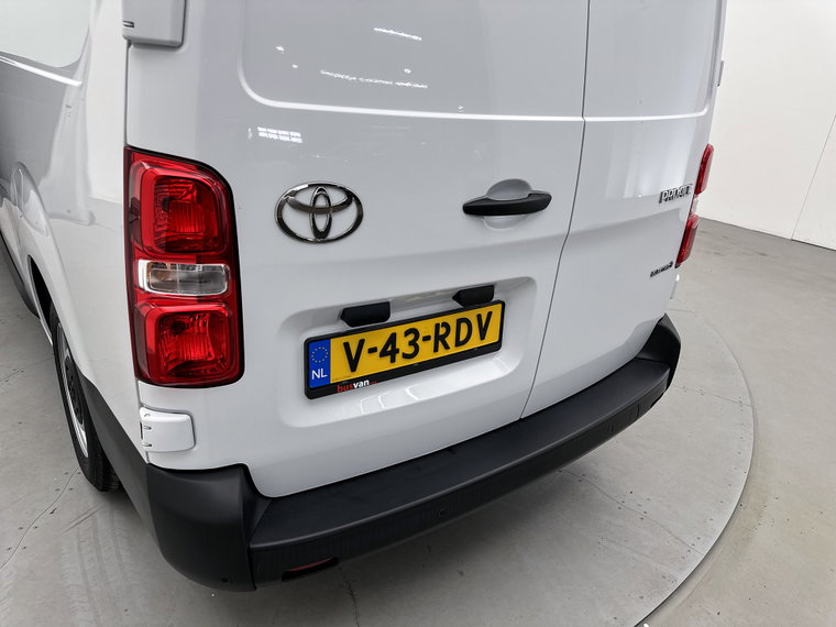Vehicle Image 33