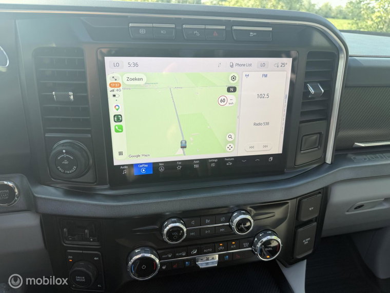 Vehicle Image 22