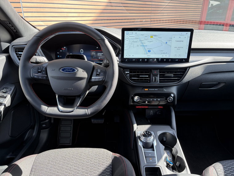 Vehicle Image 24