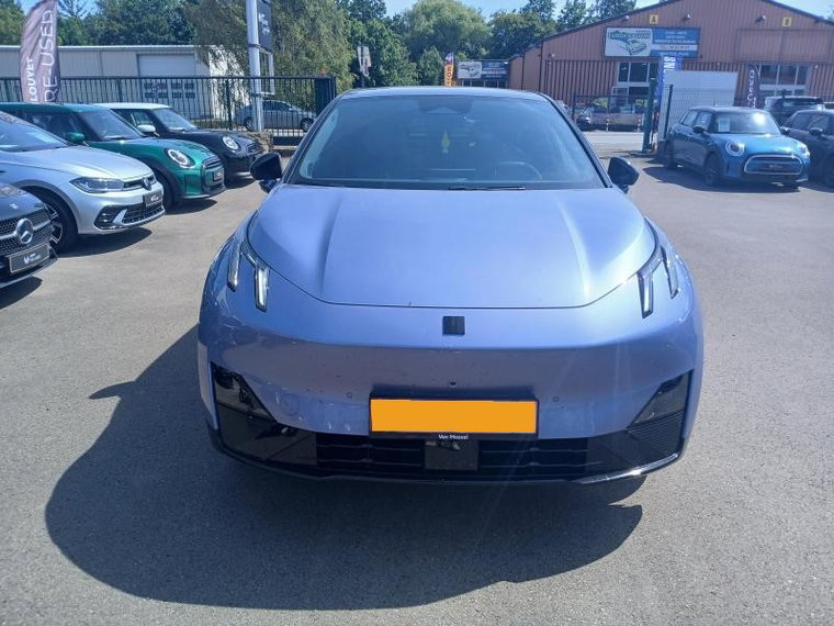Vehicle Image 7